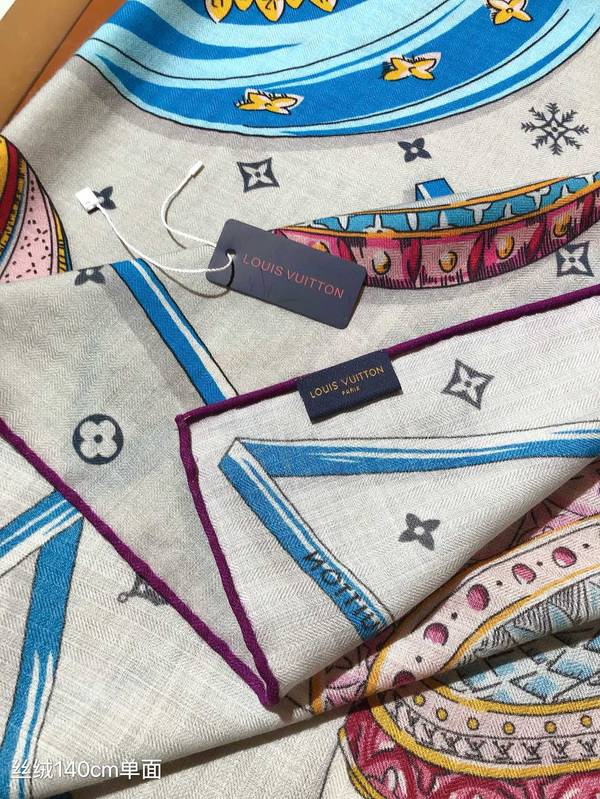 Louis Vuitton Scarf LVC00573